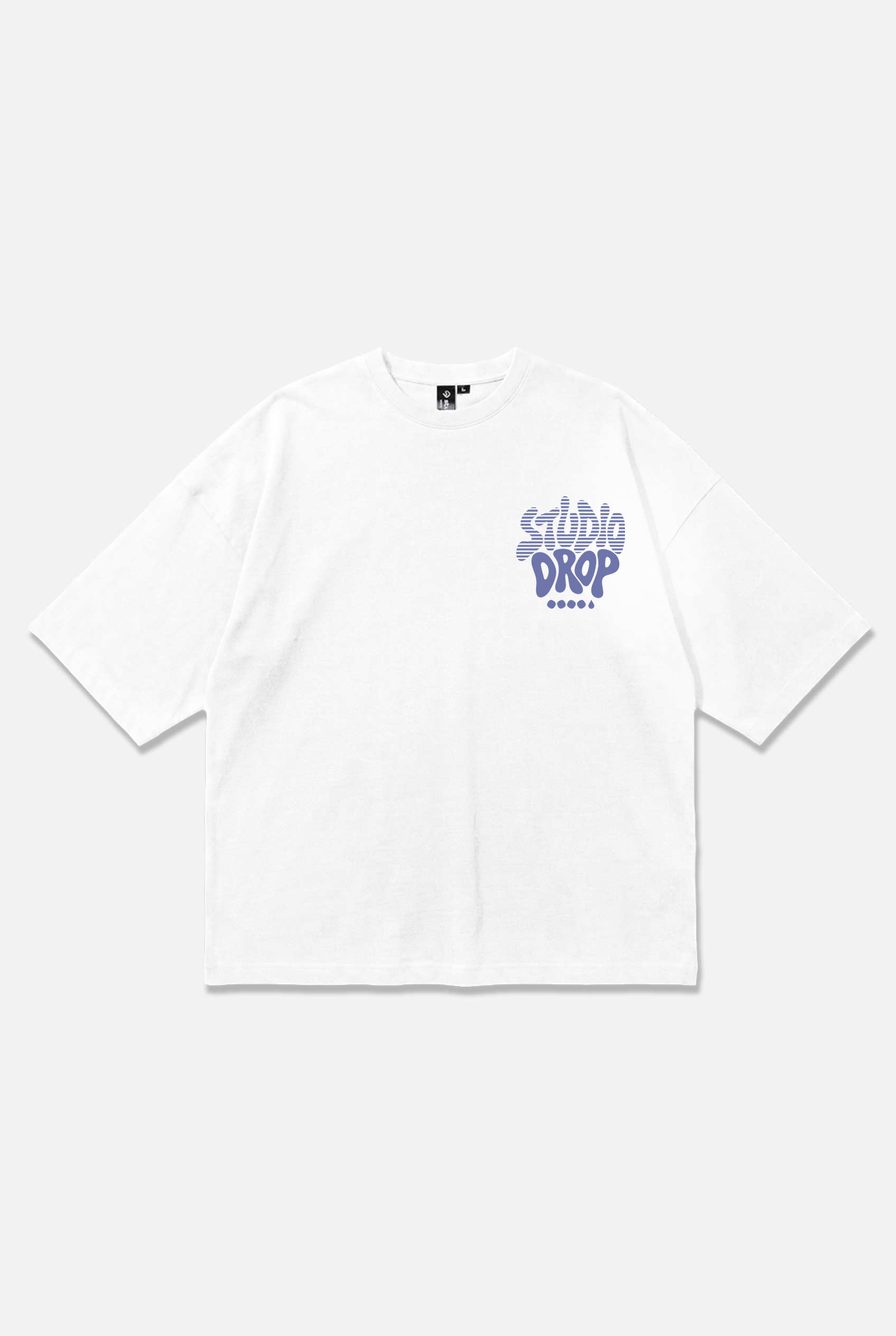 Flow Tee white oversized organic cotton T-shirt, front view – Studio Drop