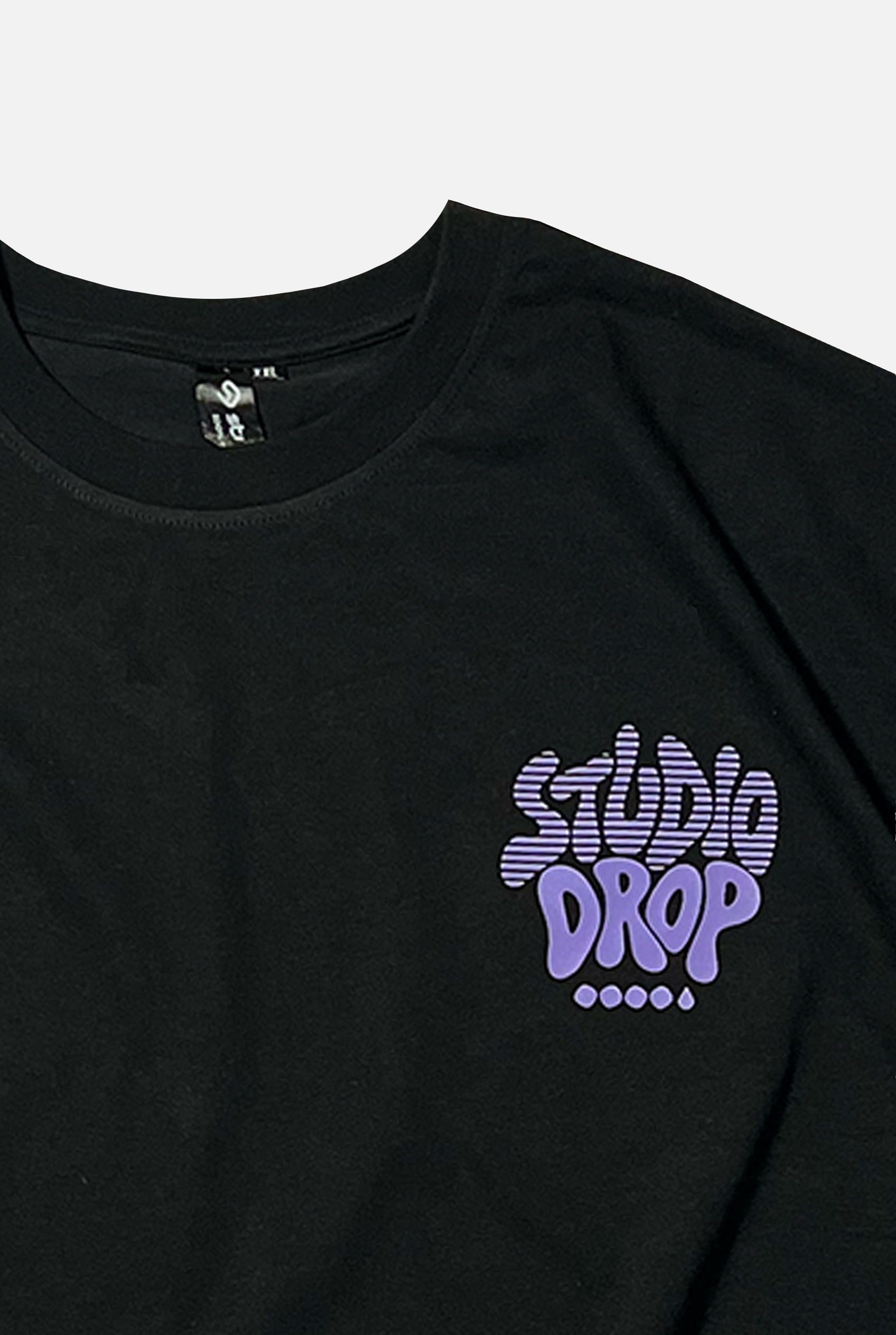 Flow Tee front original graphic artwork detail – Studio Drop